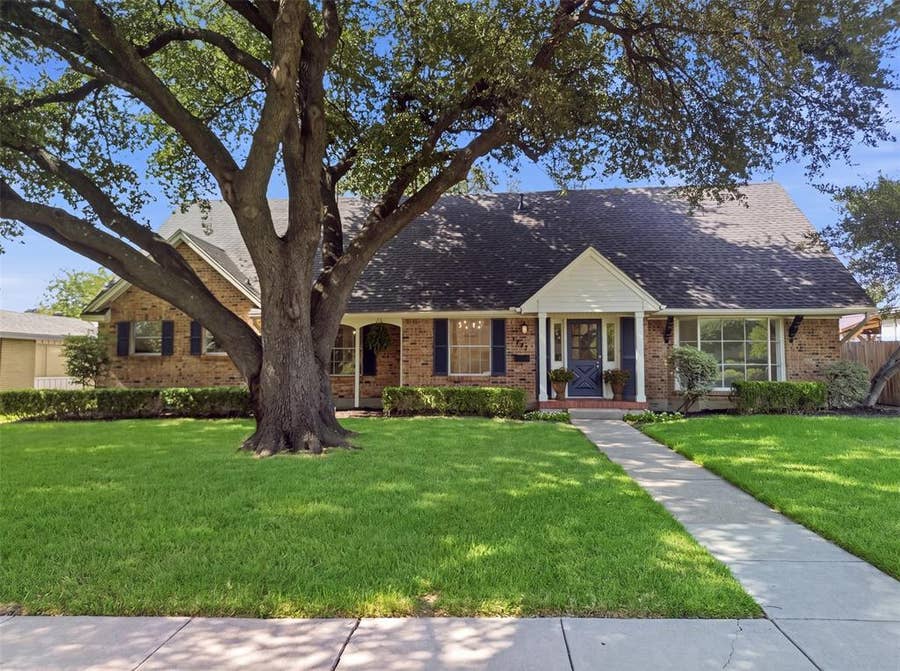 Property photo for 3651 Courtdale Drive, Farmers Branch, TX