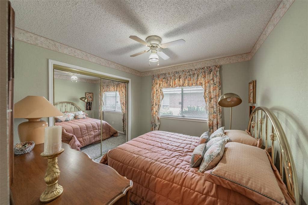 1108 Middlebury Lane, Euless, TX 76040 1108 Middlebury Lane, Euless, TX 76040