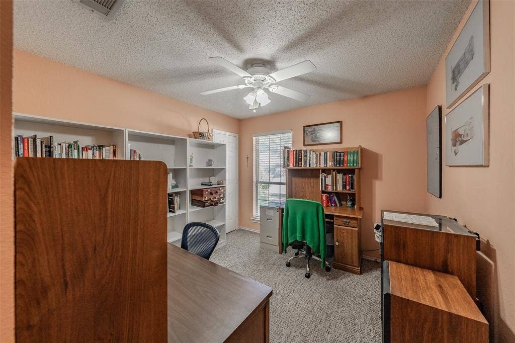1108 Middlebury Lane, Euless, TX 76040 1108 Middlebury Lane, Euless, TX 76040