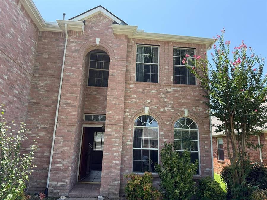 Property photo for 3104 Deleon Drive, Plano, TX