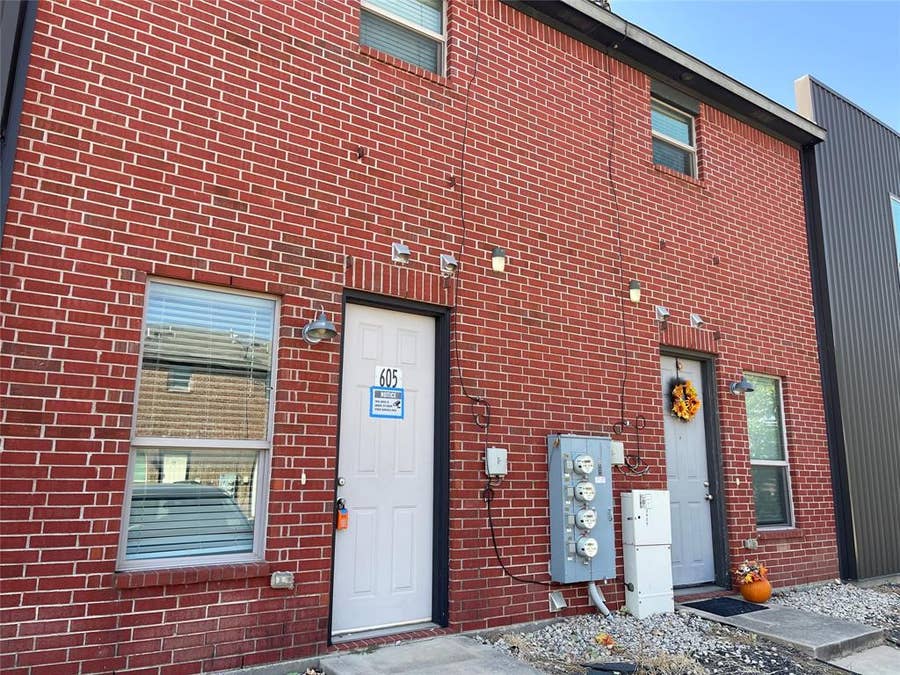 Property photo for 3621 Valley Vista Drive, #505, Fort Worth, TX