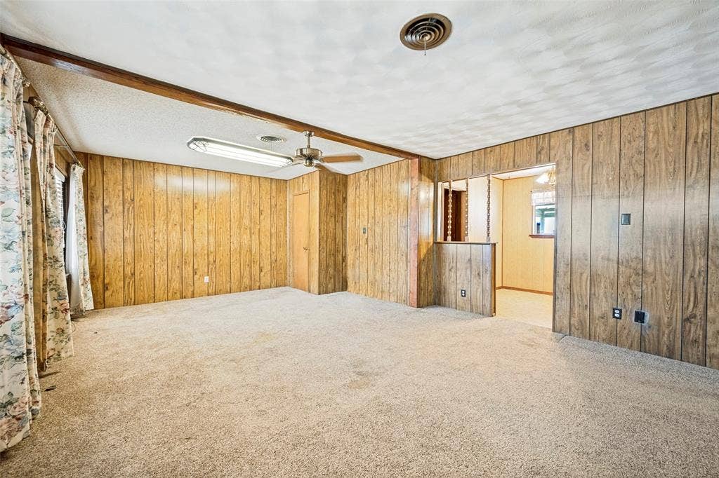 5213 Bonnie Wayne Street, Haltom City, TX 76117 5213 Bonnie Wayne Street, Haltom City, TX 76117