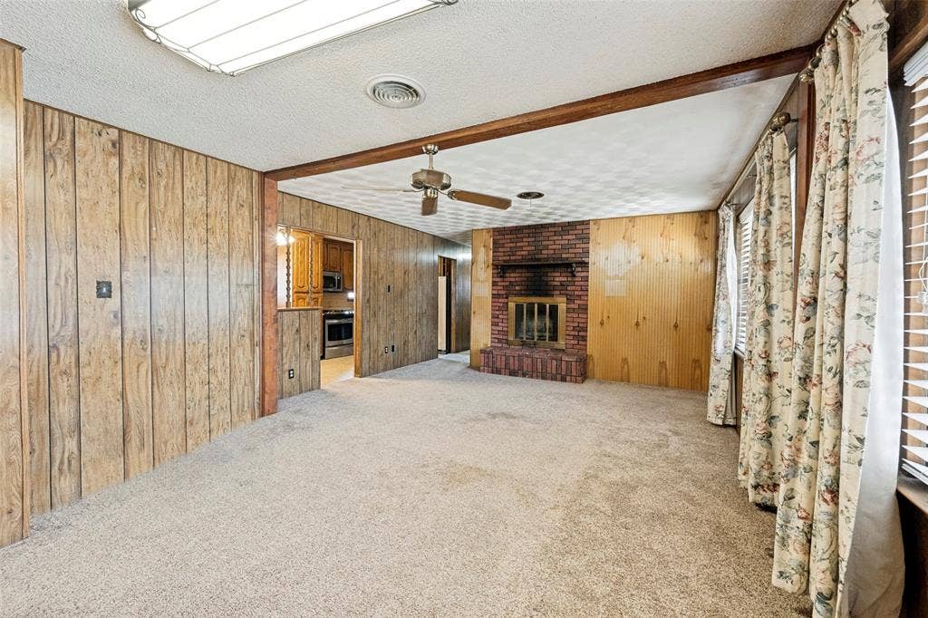 5213 Bonnie Wayne Street, Haltom City, TX 76117 5213 Bonnie Wayne Street, Haltom City, TX 76117