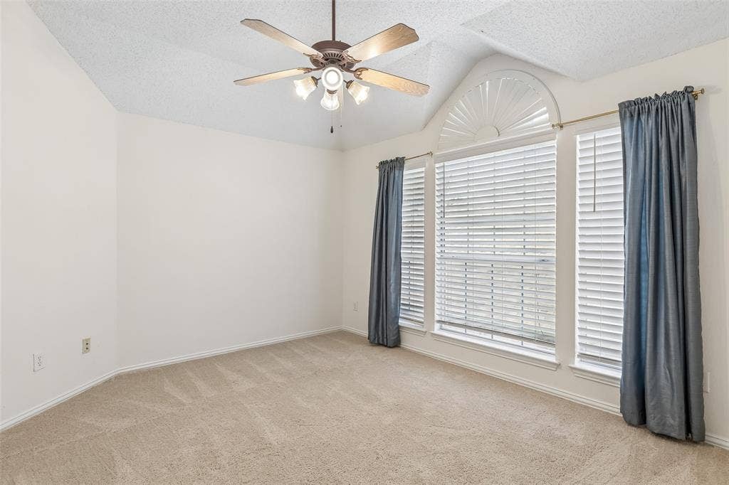 2108 Monticello Circle, Plano, TX 75075 2108 Monticello Circle, Plano, TX 75075