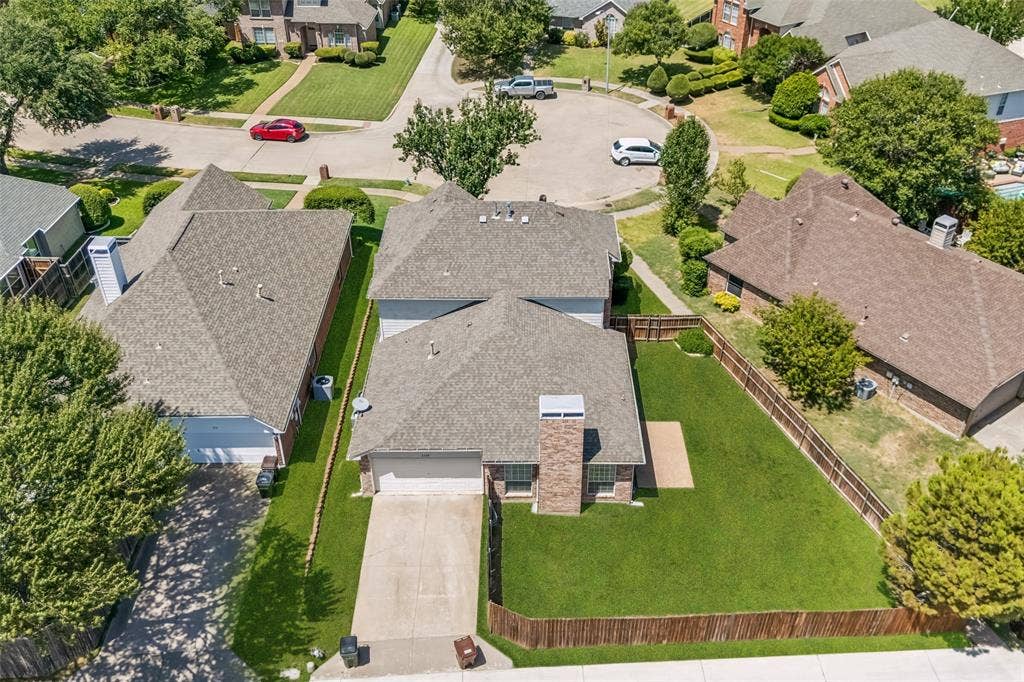 2108 Monticello Circle, Plano, TX 75075 2108 Monticello Circle, Plano, TX 75075