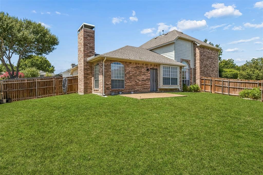 2108 Monticello Circle, Plano, TX 75075 2108 Monticello Circle, Plano, TX 75075
