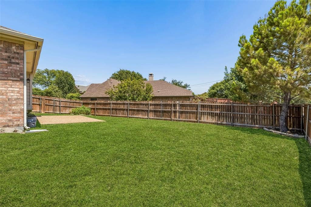 2108 Monticello Circle, Plano, TX 75075 2108 Monticello Circle, Plano, TX 75075