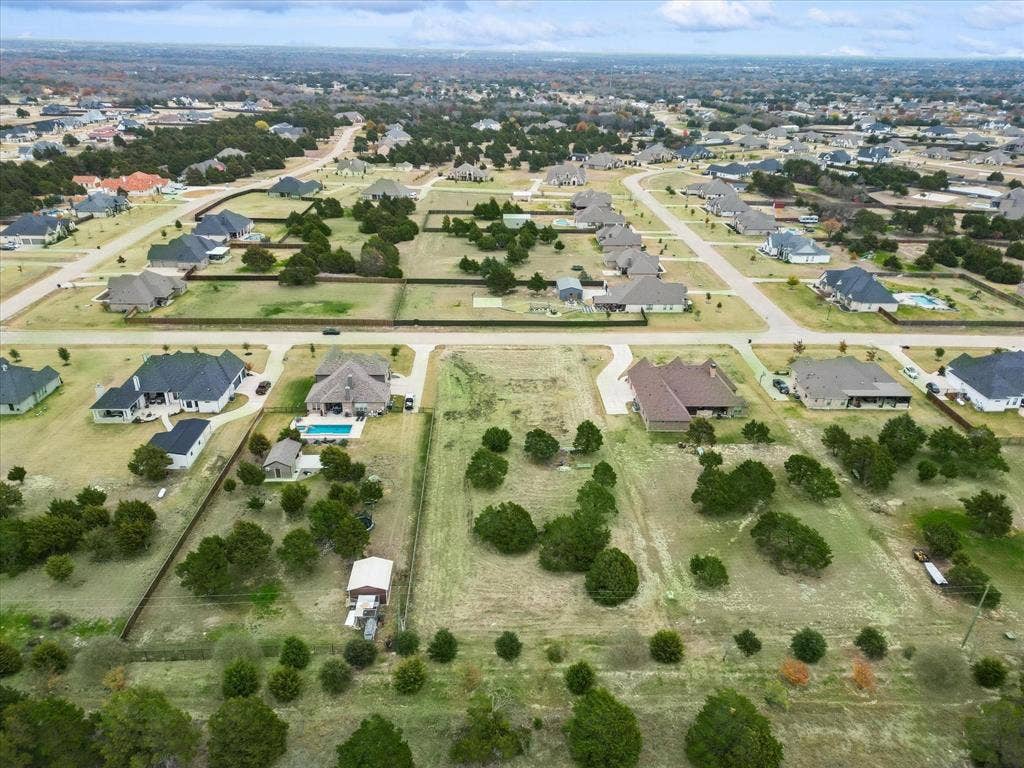 4331 Roberts Lane, Midlothian, TX 76065 4331 Roberts Lane, Midlothian, TX 76065