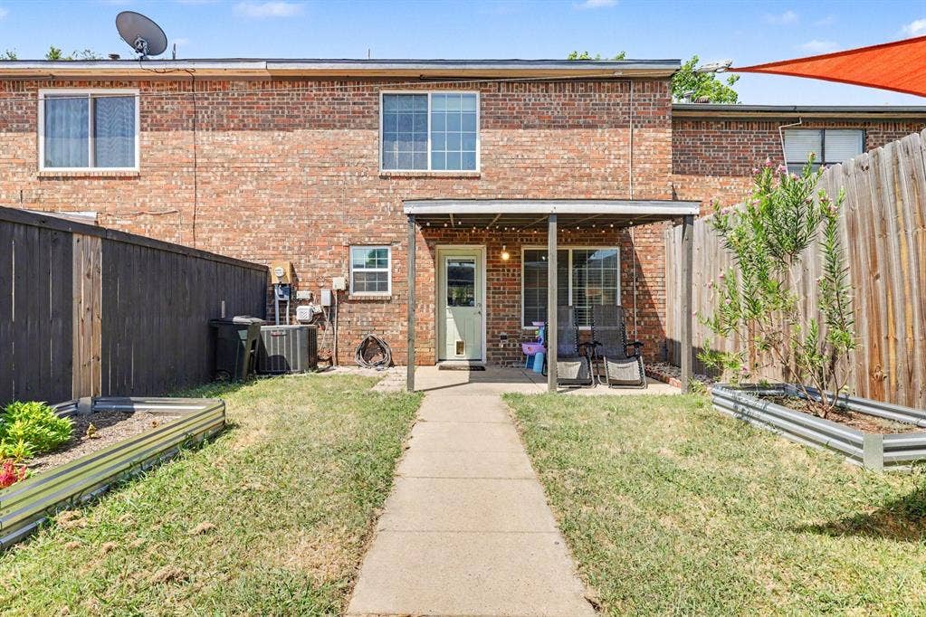 311 Towne House Lane, Richardson, TX 75081 311 Towne House Lane, Richardson, TX 75081