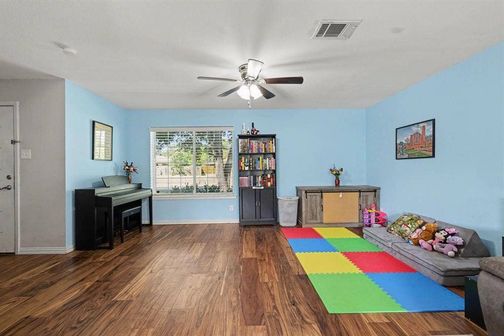 311 Towne House Lane, Richardson, TX 75081 311 Towne House Lane, Richardson, TX 75081