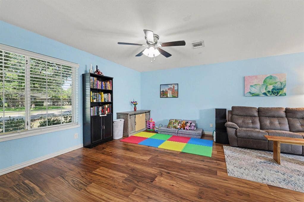 311 Towne House Lane, Richardson, TX 75081 311 Towne House Lane, Richardson, TX 75081