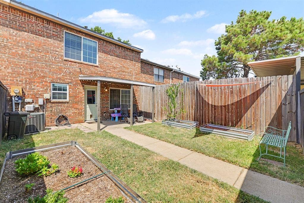 311 Towne House Lane, Richardson, TX 75081 311 Towne House Lane, Richardson, TX 75081