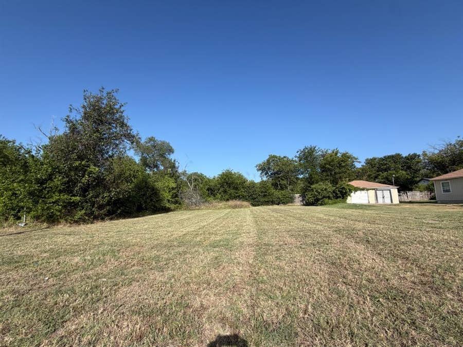 Property photo for 2512 Tierney Road, Fort Worth, TX
