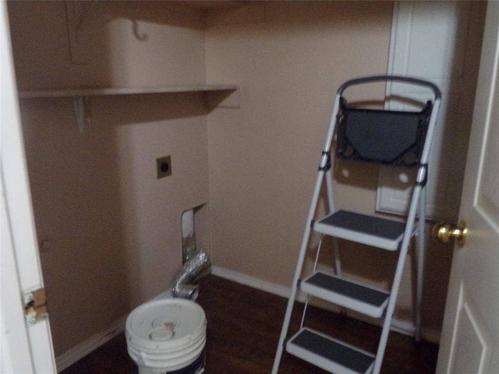 4708 Topaz Lane, Granbury, TX 76049 Image quality insufficient for description