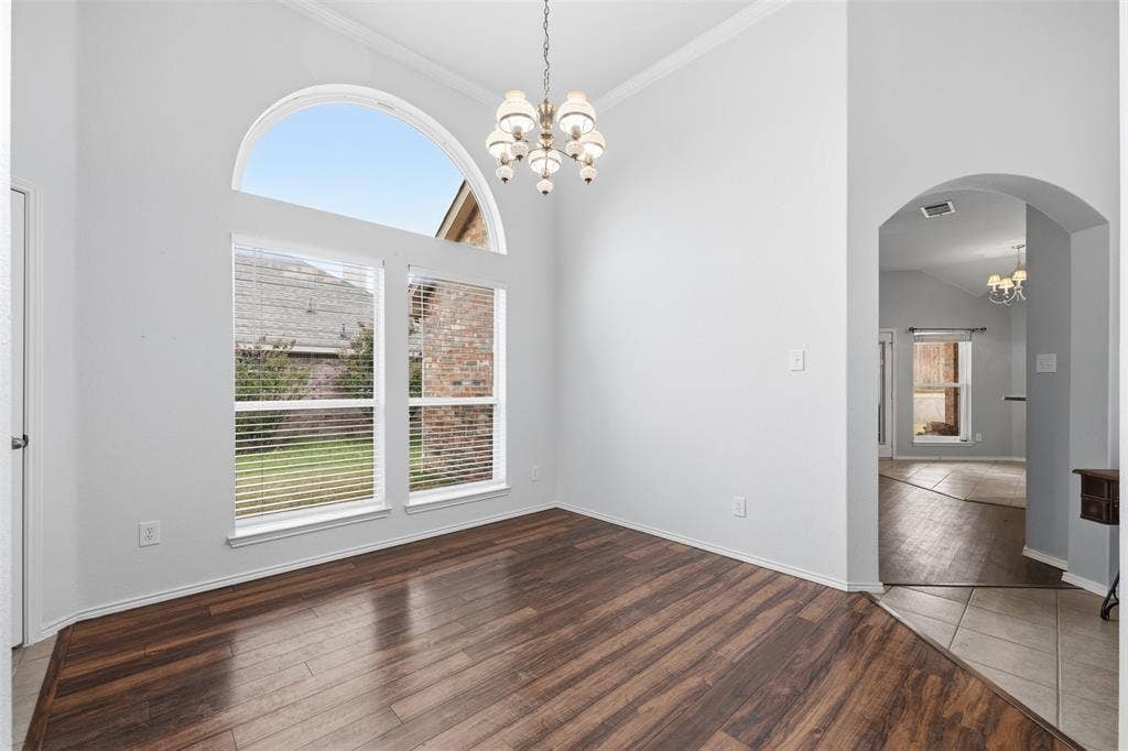 3221 Canary Lane, Midlothian, TX 76065