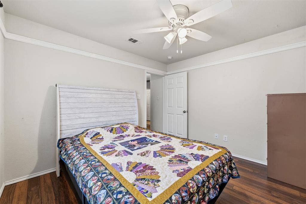 3221 Canary Lane, Midlothian, TX 76065