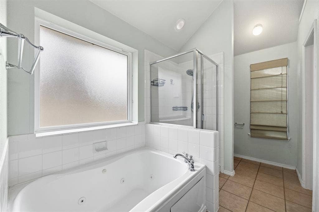 3221 Canary Lane, Midlothian, TX 76065
