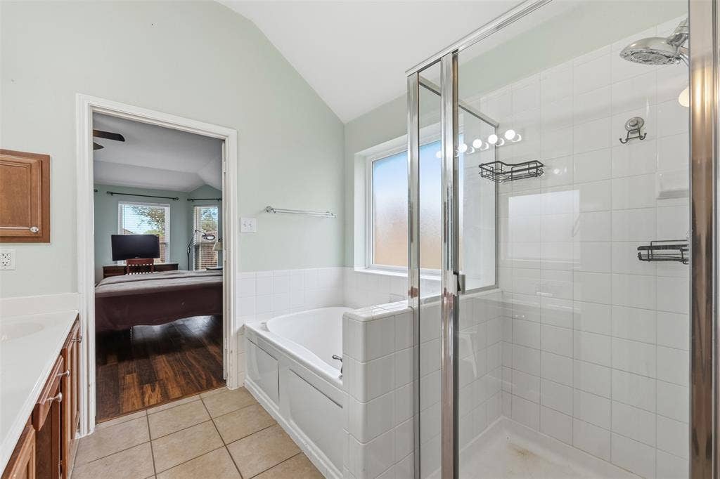 3221 Canary Lane, Midlothian, TX 76065