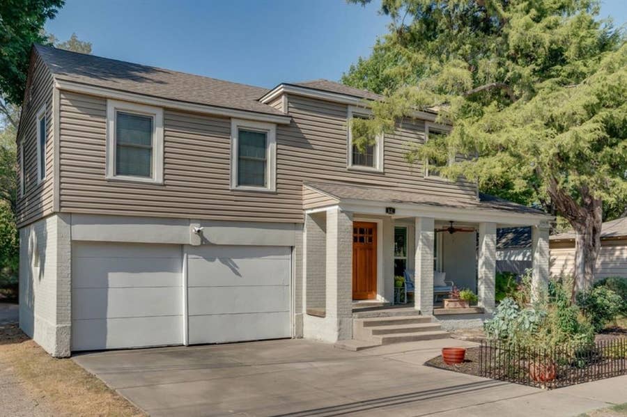 Property photo for 311 Paulus Avenue, Dallas, TX