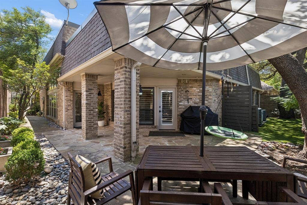 6015 Shetland Drive, Dallas, TX 75230 Another view of this cozy, low maintenance backyard.