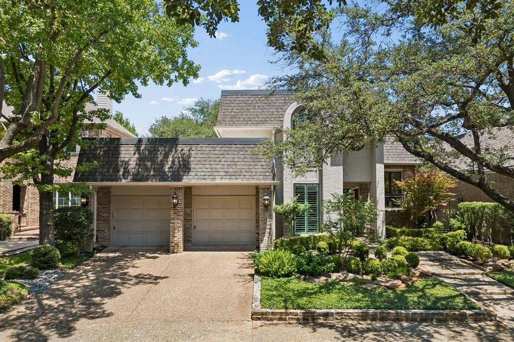 6015 Shetland Drive, Dallas, TX 75230 Stunning mature tree canopy give this home a stately yet inviting vibe.