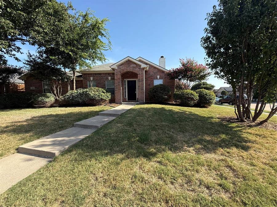 Property photo for 12462 Ridgetop Circle, Frisco, TX