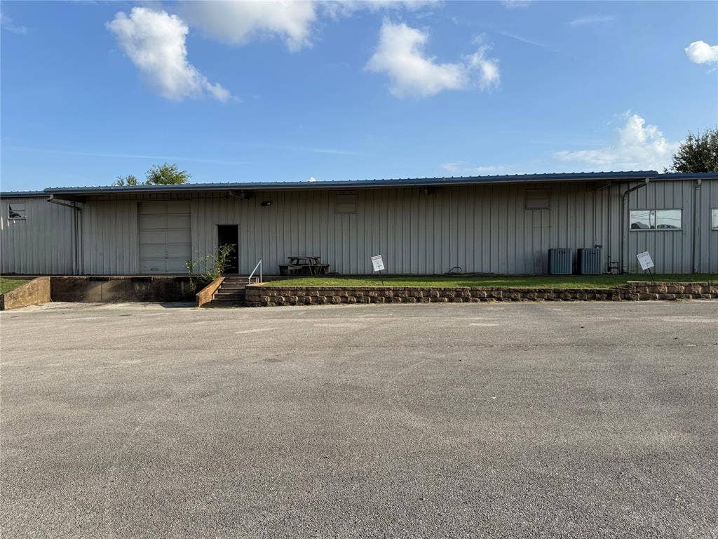 3401 N Northeast Loop 323, Tyler, TX 75708 3401 N Northeast Loop 323, Tyler, TX 75708