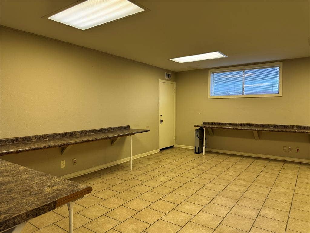 3401 N Northeast Loop 323, Tyler, TX 75708 3401 N Northeast Loop 323, Tyler, TX 75708
