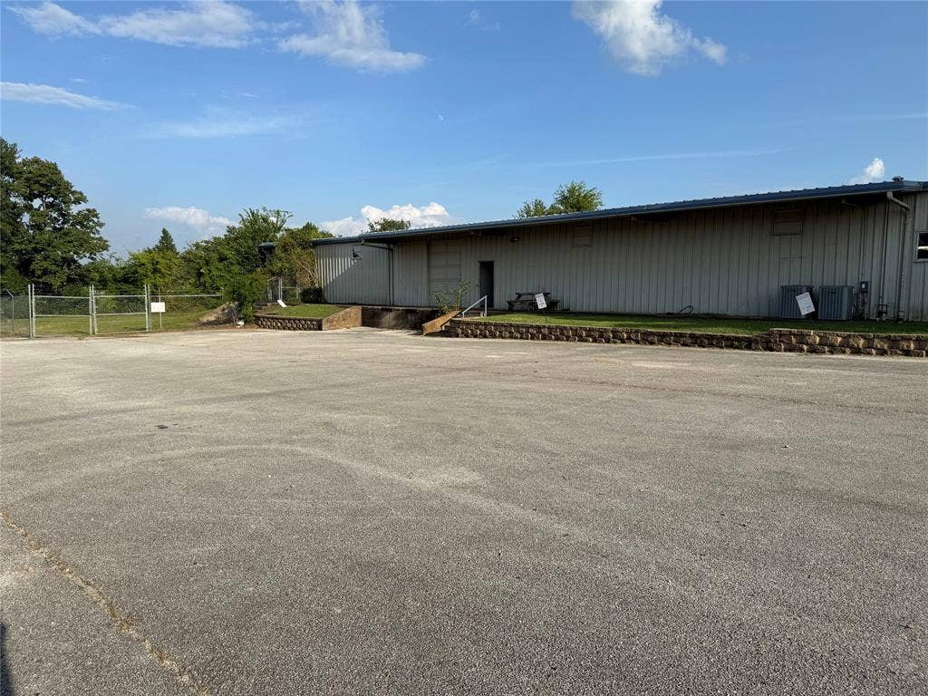 3401 N Northeast Loop 323, Tyler, TX 75708 3401 N Northeast Loop 323, Tyler, TX 75708