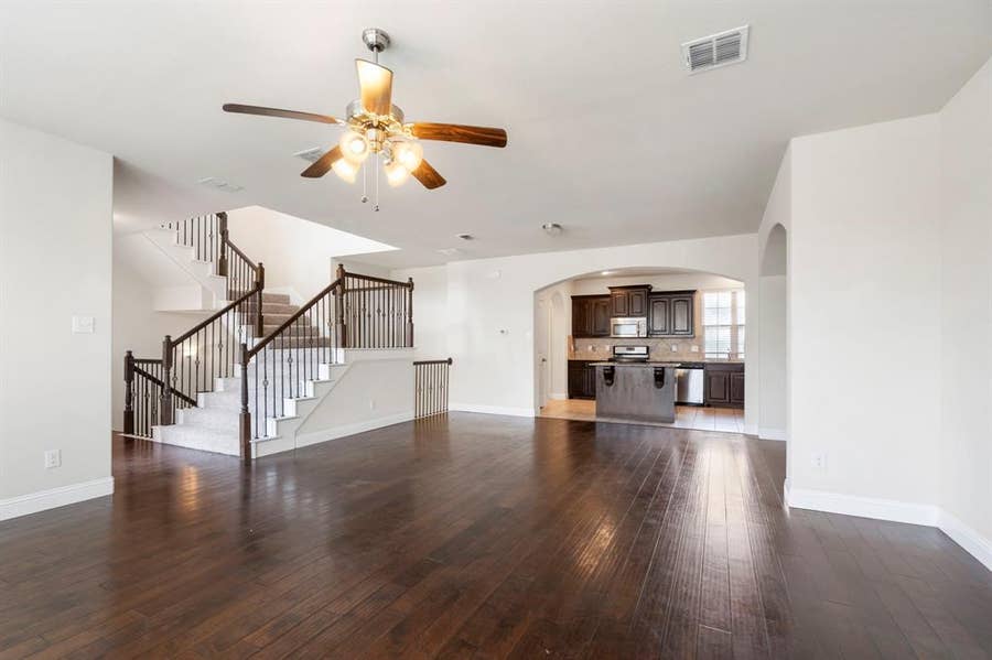 Property photo for 2640 Venice Drive, #2, Grand Prairie, TX