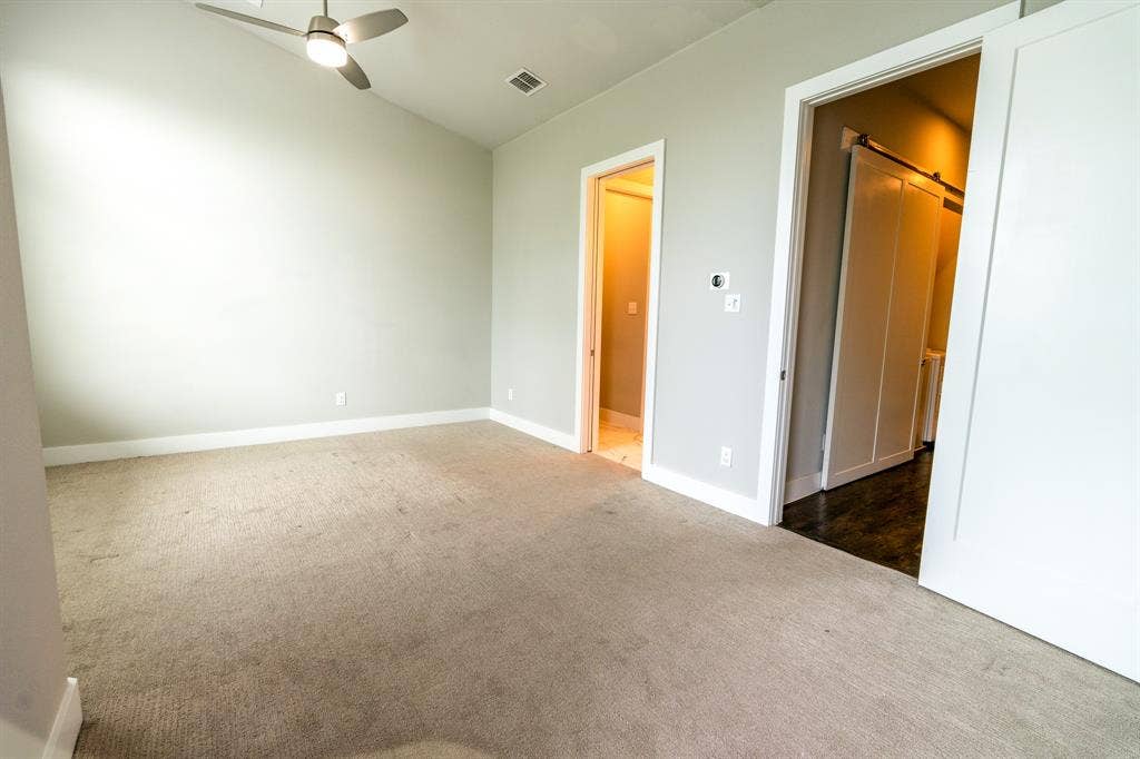 2514 Vintage Street, Farmers Branch, TX 75234 Primary bedroom