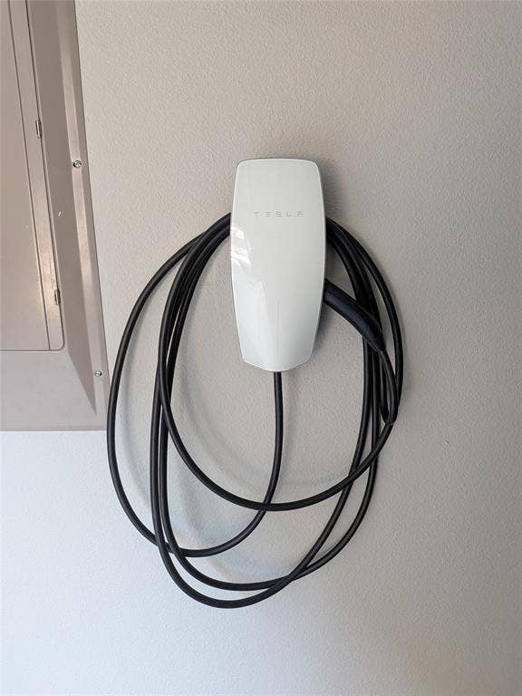 2514 Vintage Street, Farmers Branch, TX 75234 Electric vehicle charging station inside garage