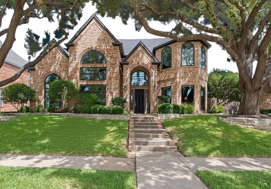 Property photo for 1308 Chesapeake Drive, Plano, TX