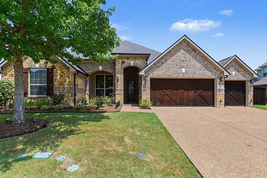 Property photo for 1412 Siena Lane, McLendon Chisholm, TX