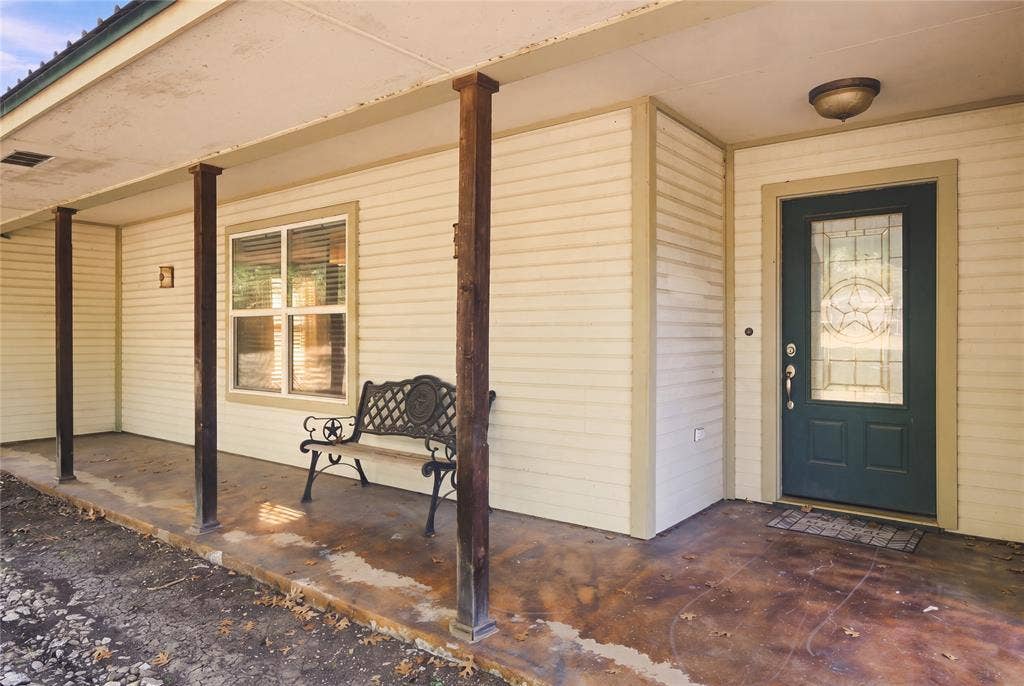 3280 Blackchamp Road, Midlothian, TX 76065