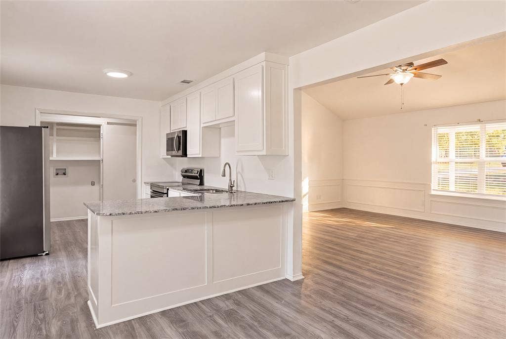 3280 Blackchamp Road, Midlothian, TX 76065