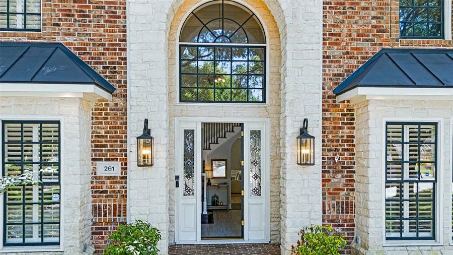 Property photo for 261 Candlelight Cove, Coppell, TX