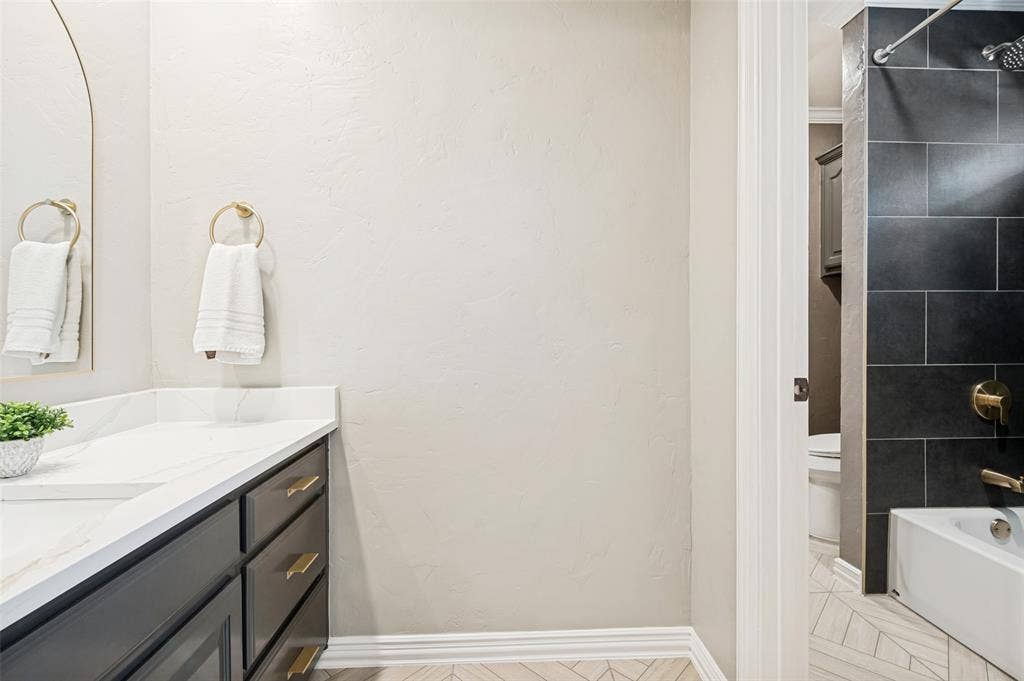 261 Candlelight Cove, Coppell, TX 75019