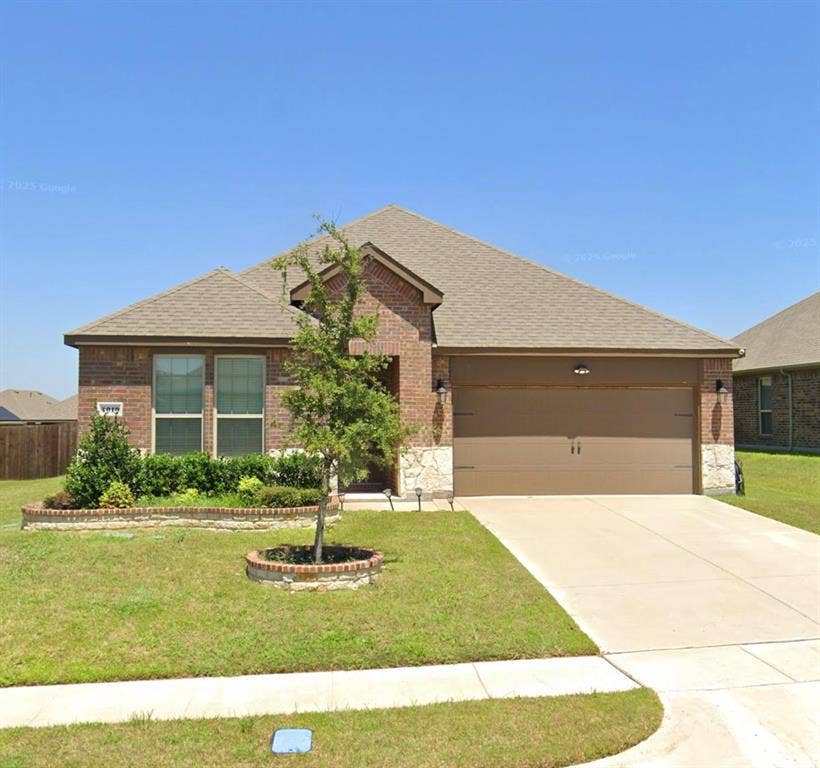 Property photo for 4010 Windswept Way, Forney, TX