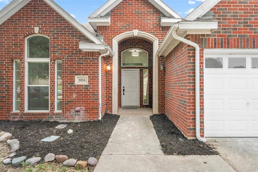 Property photo for 3016 Deer Trail, McKinney, TX