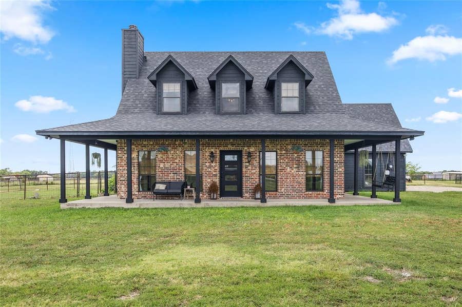 Property photo for 1068 Frontier Trail, McLendon Chisholm, TX