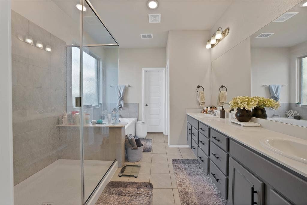 1705 Sculptor Court, Haslet, TX 76052