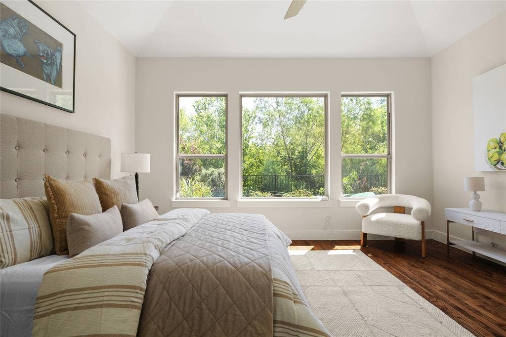 536 Shoreline Street, Plano, TX 75075 536 Shoreline Street, Plano, TX 75075