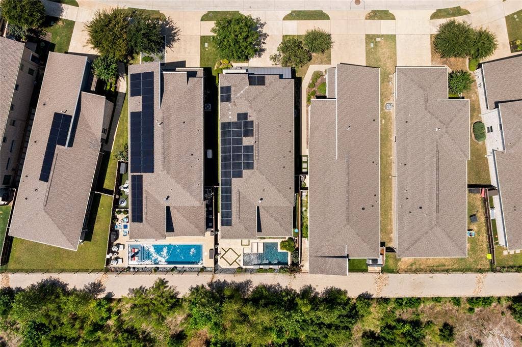 536 Shoreline Street, Plano, TX 75075 536 Shoreline Street, Plano, TX 75075