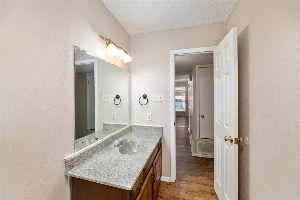 416 Lincoln Drive, Plano, TX 75023 416 Lincoln Drive, Plano, TX 75023