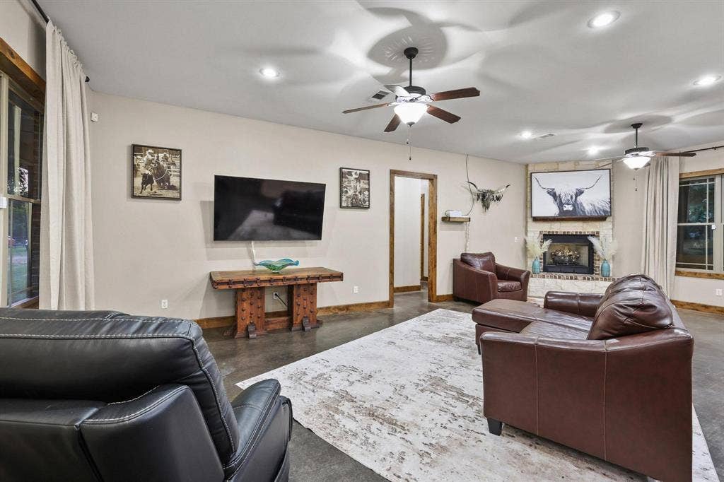 7106 County Road 4729, #2, Commerce, TX 75428