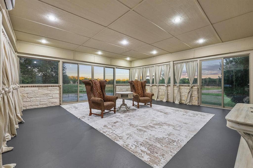 7106 County Road 4729, #2, Commerce, TX 75428