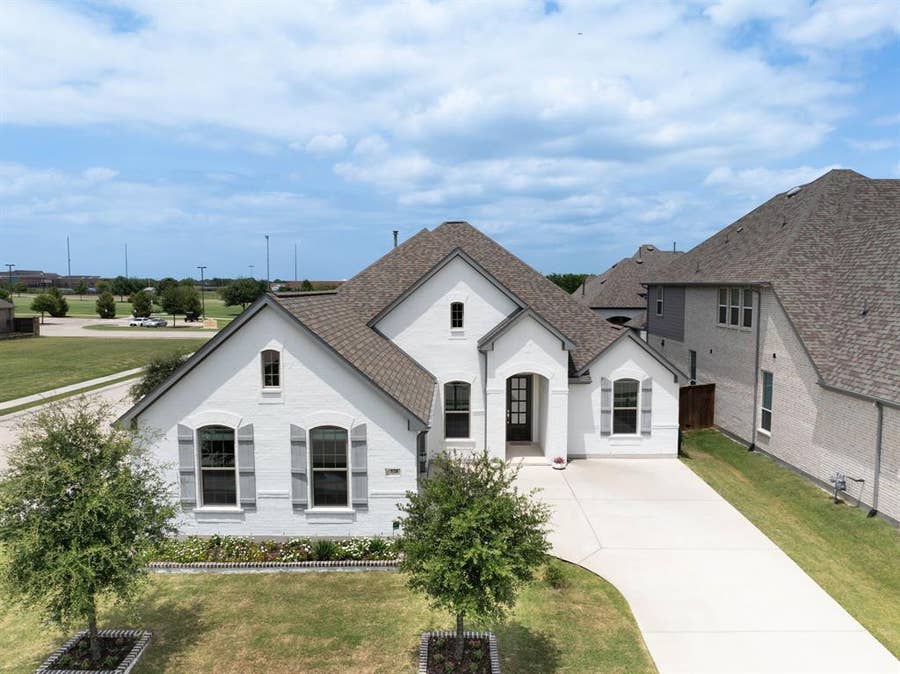Property photo for 528 Bridle Ranch Drive, Rockwall, TX