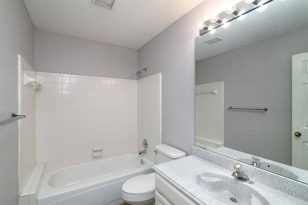 1329 Maywood Court, Plano, TX 75023 1329 Maywood Court, Plano, TX 75023