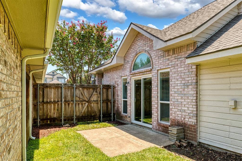 1329 Maywood Court, Plano, TX 75023 1329 Maywood Court, Plano, TX 75023